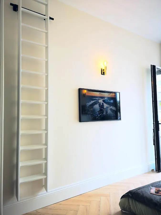 Apartment Luxurious Central Studio In Monumental Warehouse Rotterdam
